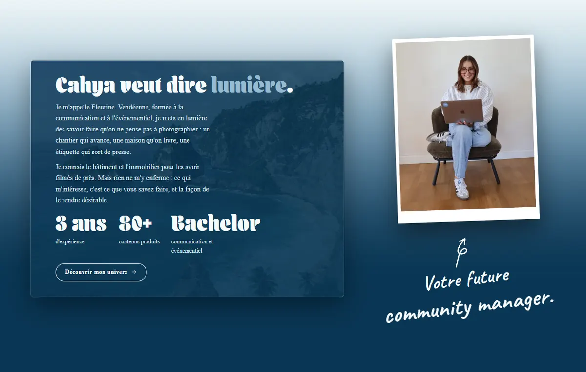 Section « Cahya veut dire lumière » du site Cahya : présentation de Fleurine, ses chiffres clés et sa photo en format polaroïd, légendée « Votre future community manager »